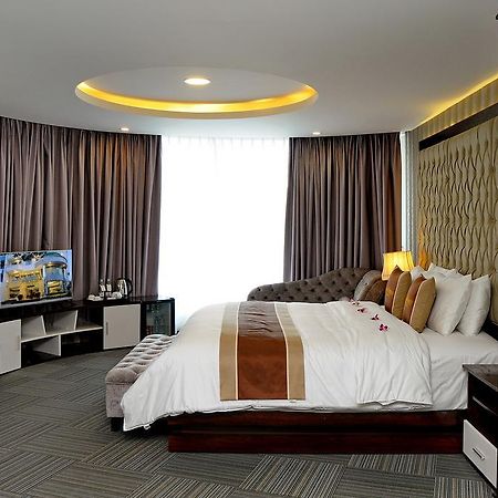 The World Hotel Nha Trang Zewnętrze zdjęcie