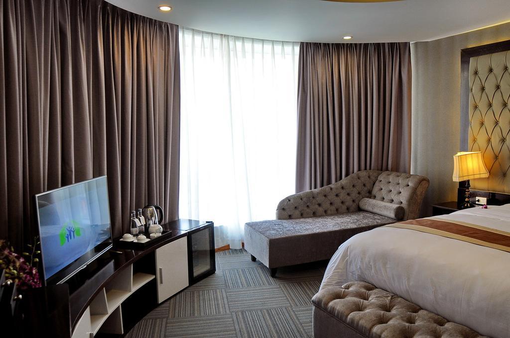 The World Hotel Nha Trang Zewnętrze zdjęcie